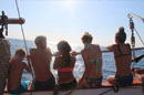 friends on board thalassitra